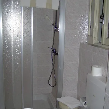 Maggiore Ξενοδοχείο 3*