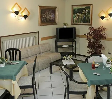 Maggiore מלון 3*